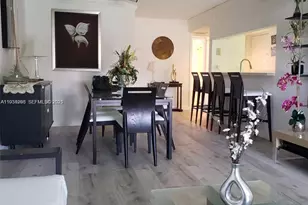 4500 NW 99th Ct, Doral, FL 33178 - Photo 2