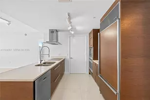 495 Brickell Ave, Miami, FL 33131 - Photo 8