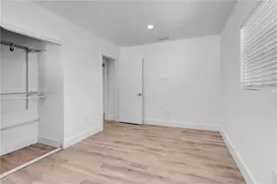 2512 NE 182nd Terrace, North Miami Beach, FL 33160 - Photo 10