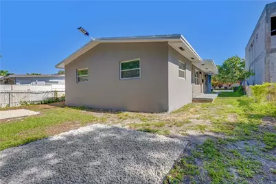 2512 NE 182nd Ter #1, North Miami Beach, FL 33160 - Photo 20