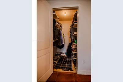 677 NE 24th St #604, Miami, FL 33137 - Photo 18