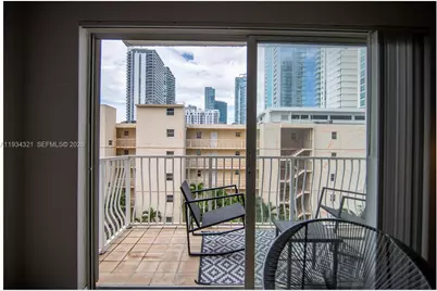 677 NE 24th St #604, Miami, FL 33137 - Photo 14
