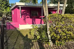 15775 NE 13th Ave, North Miami Beach, FL 33162 - Photo 18