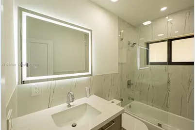 14515 Mahogany Ct, Miami Lakes, FL 33014 - Photo 14