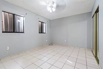 5888 W 25th Ct #5, Hialeah, FL 33016 - Photo 12