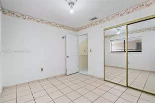 5888 W 25th Ct, Hialeah, FL 33016 - Photo 16