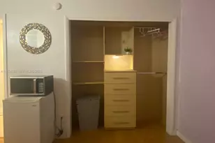 19001 NE 14th Ave, Miami, FL 33179 - Photo 4