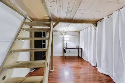 1900 N Bayshore Dr #711, Miami, FL 33132 - Photo 16