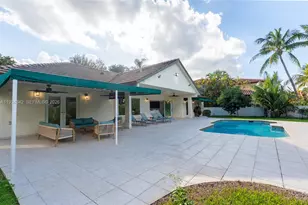 8235 NW 157th Terrace, Miami Lakes, FL 33016 - Photo 34