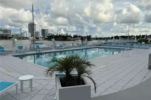 900 Bay Dr, Miami Beach, FL 33141 - Photo 26