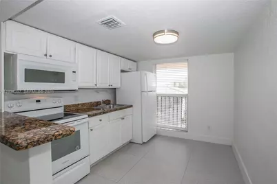241 S Royal Poinciana Blvd #305, Miami Springs, FL 33166 - Photo 4