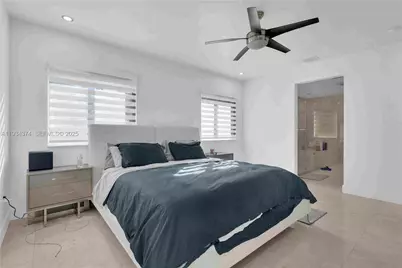 15721 NW 79th Ct, Miami Lakes, FL 33016 - Photo 10