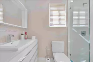 15721 NW 79th Ct, Miami Lakes, FL 33016 - Photo 26