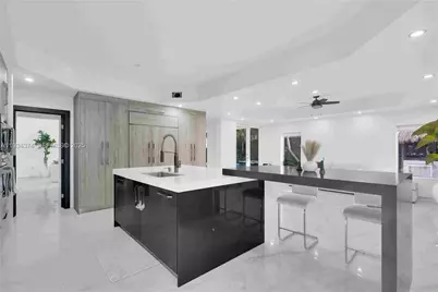 15721 NW 79th Ct, Miami Lakes, FL 33016 - Photo 40