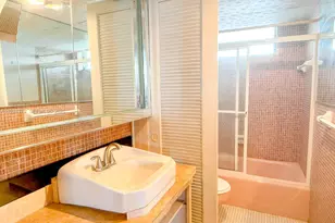 2930 Point E Dr, Aventura, FL 33160 - Photo 12