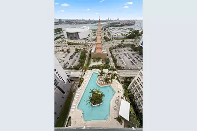 159 NE 6 St #1614, Miami, FL 33132 - Photo 4