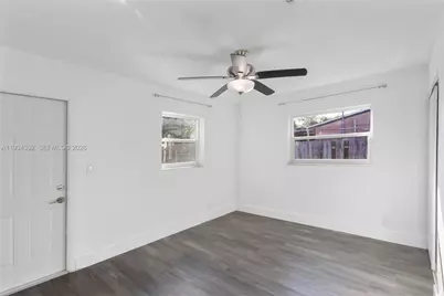 1510 SW 68th Ave, North Lauderdale, FL 33068 - Photo 16