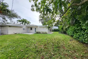 825 Cremona Ave, Coral Gables, FL 33146 - Photo 44