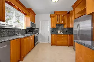 1785 SW 10th St, Miami, FL 33135 - Photo 8