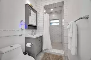 1785 SW 10th St, Miami, FL 33135 - Photo 12