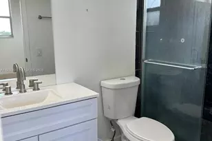 1830 Dixieanna St, Hollywood, FL 33020 - Photo 2