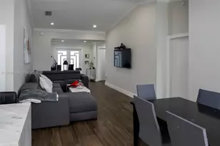 5763 NW 97th Ct, Doral, FL 33178 - Photo 8