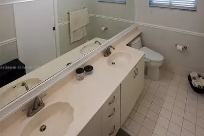 5763 NW 97th Ct, Doral, FL 33178 - Photo 20