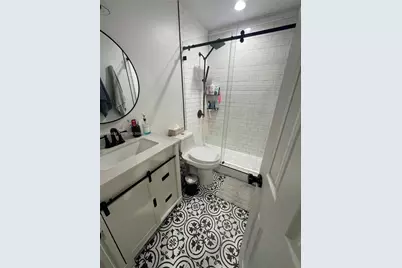 5962 W 18th Ave #B-2, Hialeah, FL 33012 - Photo 4