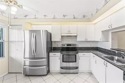 550 SW 138th Ave #409K, Pembroke Pines, FL 33027 - Photo 20