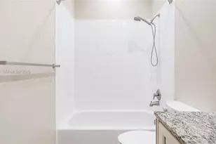 7651 S Aragon Blvd, Sunrise, FL 33322 - Photo 24