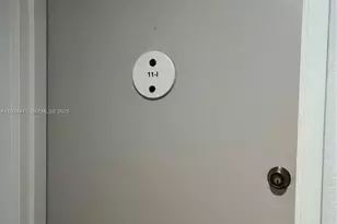 200 SE 15th Rd, Miami, FL 33129 - Photo 14