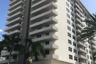 9225 Collins Ave, Surfside, FL 33154 - Photo 1