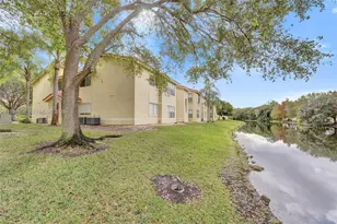 457 Vista Isles Dr, Sunrise, FL 33325 - Photo 58