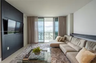 16385 Biscayne Blvd, North Miami Beach, FL 33160 - Photo 6