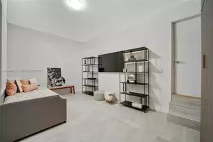 8918 Garland Ave, Surfside, FL 33154 - Photo 20