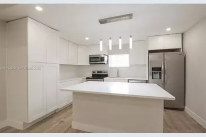 2960 SW 2nd Ct, Fort Lauderdale, FL 33312 - Photo 8