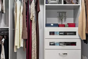 1331 Brickell Bay Dr, Miami, FL 33131 - Photo 24