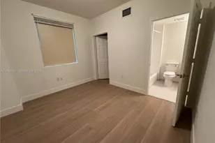 8430 SW 8th St, Miami, FL 33144 - Photo 8