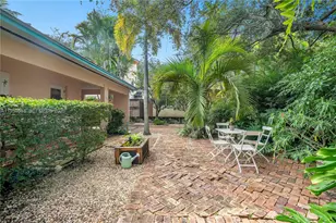 2490 Abaco Ave, Miami, FL 33133 - Photo 20