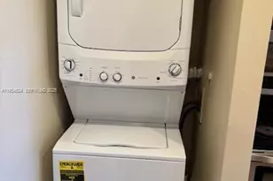 2066 SW 82nd Ave, Davie, FL 33324 - Photo 6