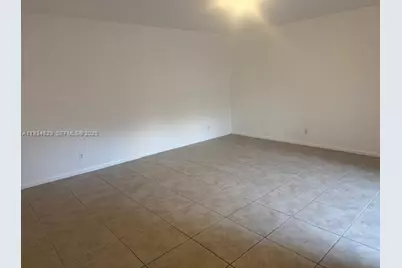1800 Bayberry Dr #1800, Pembroke Pines, FL 33024 - Photo 22