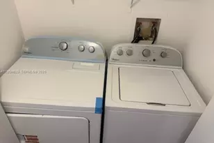 1800 Bayberry Dr, Pembroke Pines, FL 33024 - Photo 18