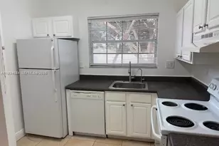 2091 NW 96th Terrace, Pembroke Pines, FL 33024 - Photo 10