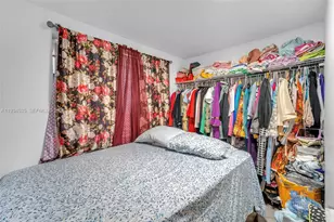 16234 NE 9th Ct, North Miami Beach, FL 33162 - Photo 12