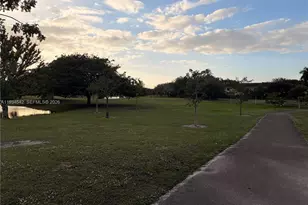 7075 NW 173rd Dr, Hialeah, FL 33015 - Photo 30