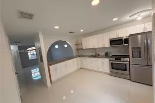 7075 NW 173rd Dr, Hialeah, FL 33015 - Photo 10