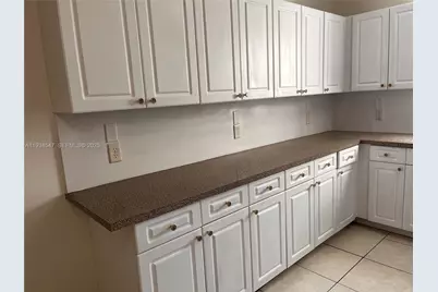 181 NW 47th Ave #6, Miami, FL 33126 - Photo 6