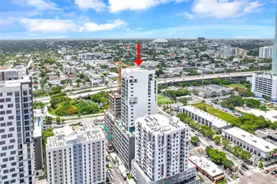 229 SW 9th St #504, Miami, FL 33130 - Photo 2