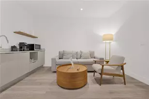 229 SW 9th St, Miami, FL 33130 - Photo 18