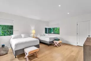 920 W 47th Ct, Miami Beach, FL 33140 - Photo 10